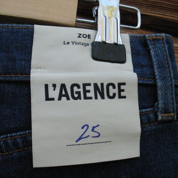 NWT L'agence Zoe Perfect Fit Denim Jean Shorts - Picture 7 of 8